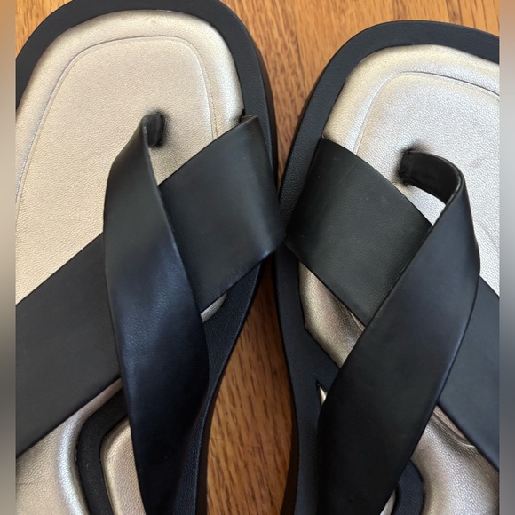 Franco Sarto Janey Platform Sandals Women’s 7M Black Slip On Shoes Casualwear - Picture 3 of 7